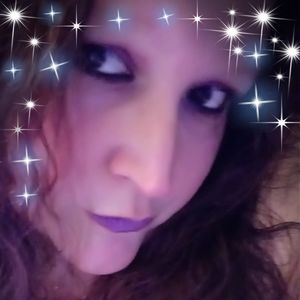 Meet your Posher, Kasandra